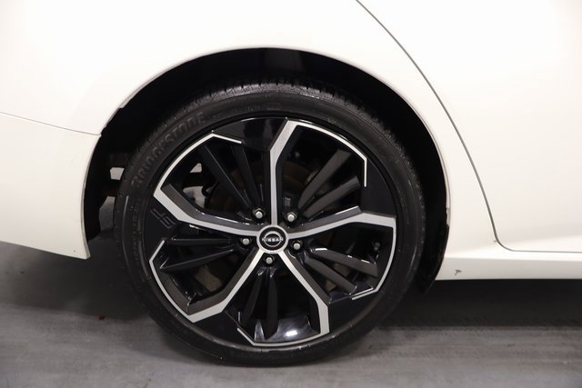 Used 2024 Nissan Altima 2.5 SR image 25