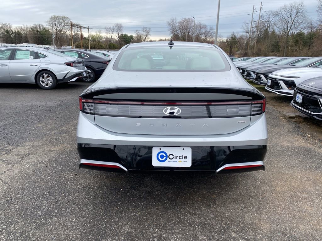 New 2026 Hyundai Sonata SEL AWD/4WD image 5