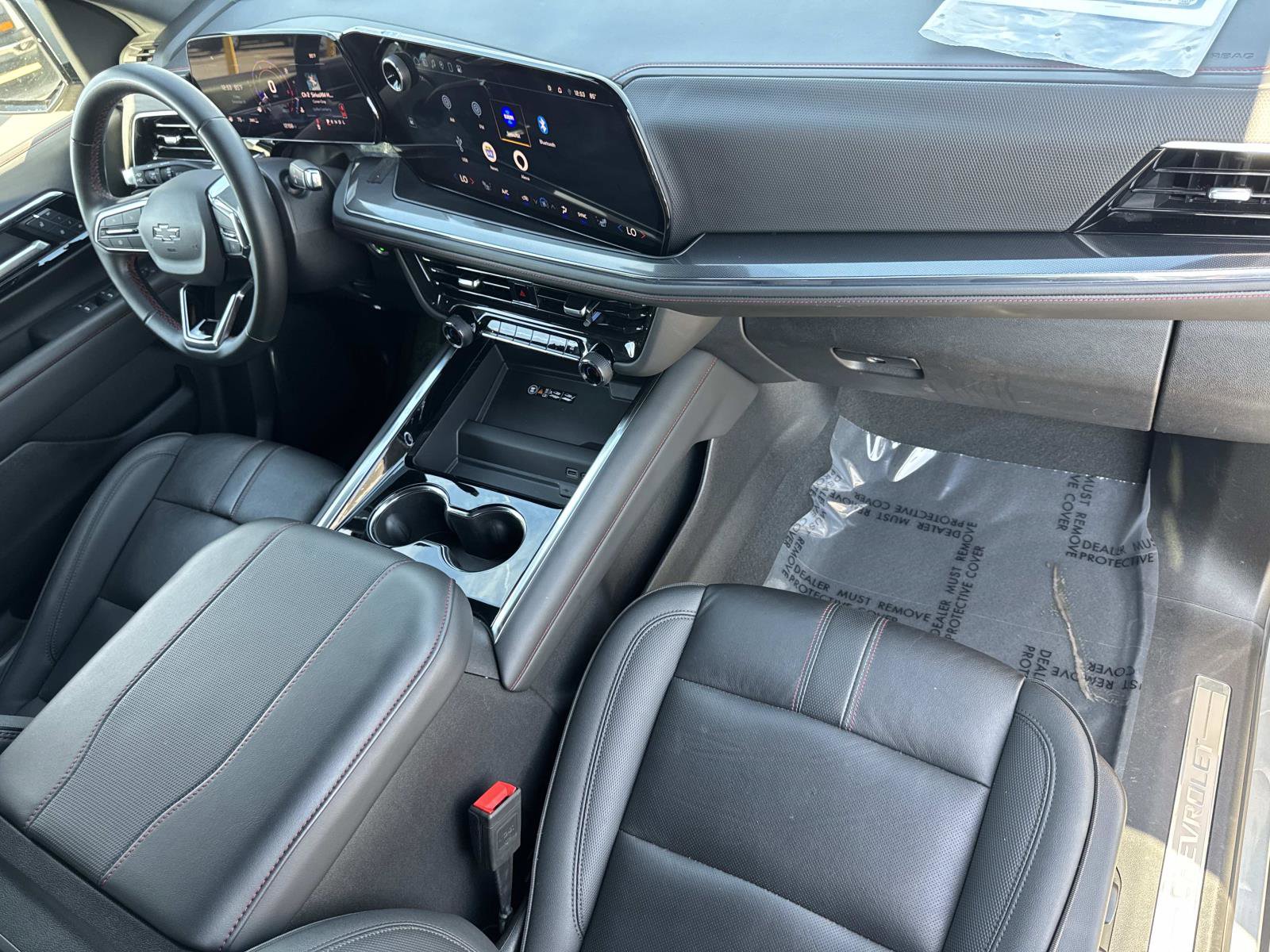 Used 2025 Chevrolet Tahoe RST image 33