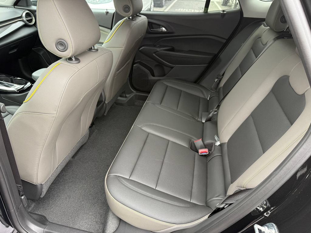 New 2026 Chevrolet Trax ACTIV w/ Driver Confidence Package FWD image 9