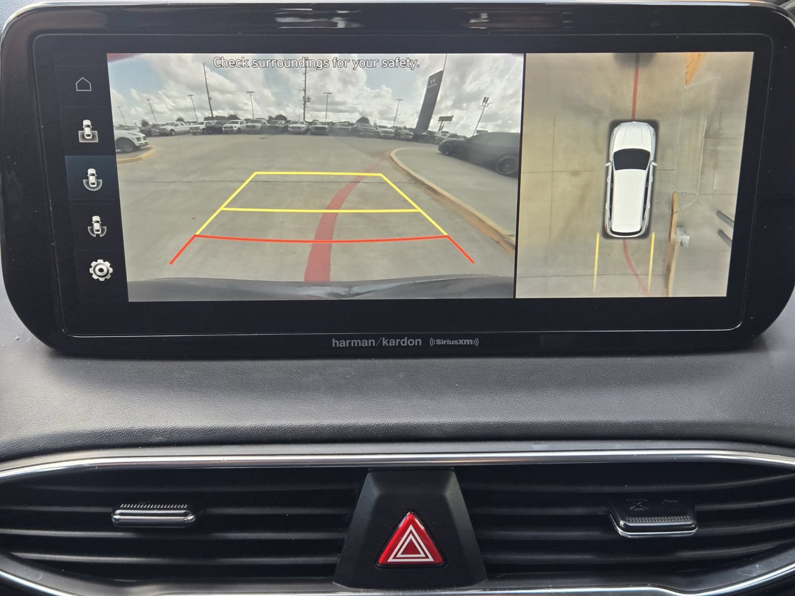 Used 2022 Hyundai Santa Fe Limited AWD/4WD image 17