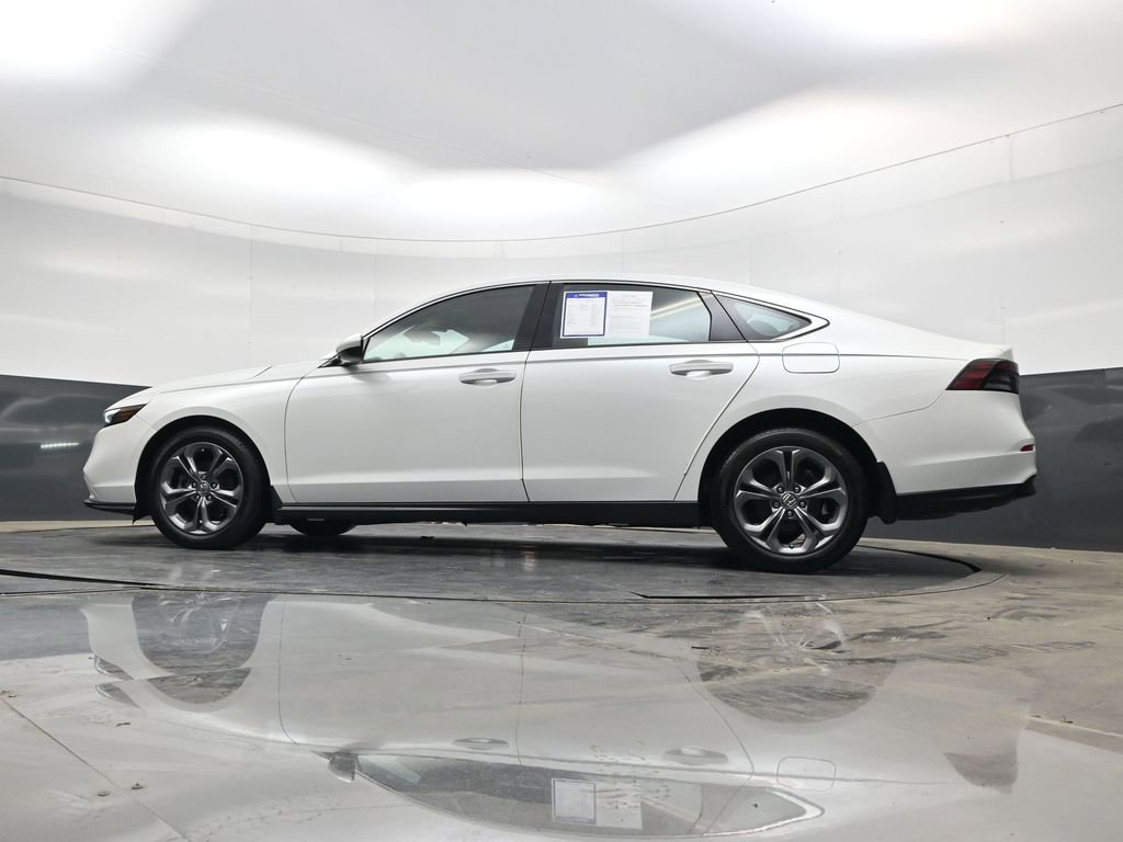 Used 2024 Honda Accord EX image 39