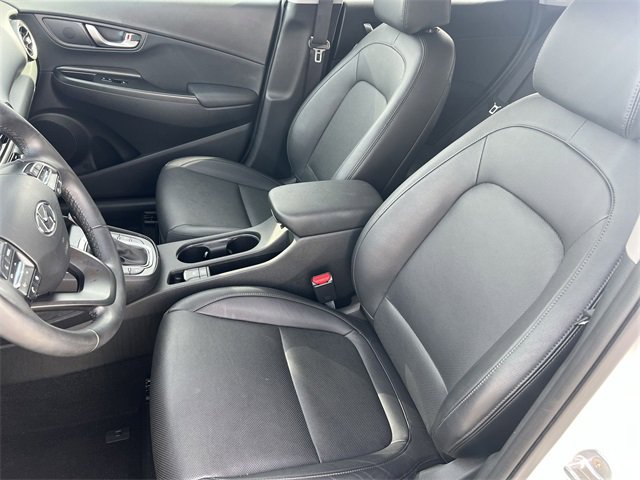 Used 2023 Hyundai Kona Limited image 30