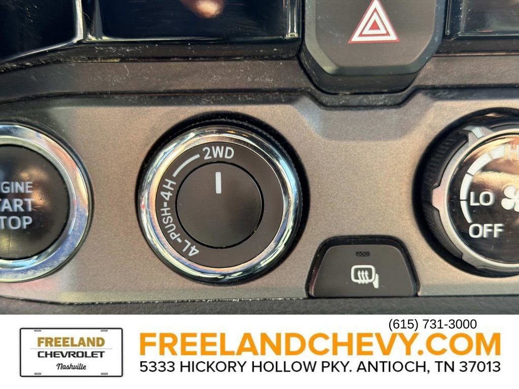 Used 2017 Toyota Tacoma TRD Sport w/ Tow Package (A/T) image 32