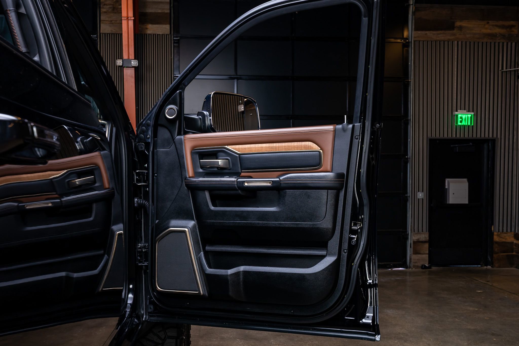 Used 2022 RAM 3500 Limited image 36