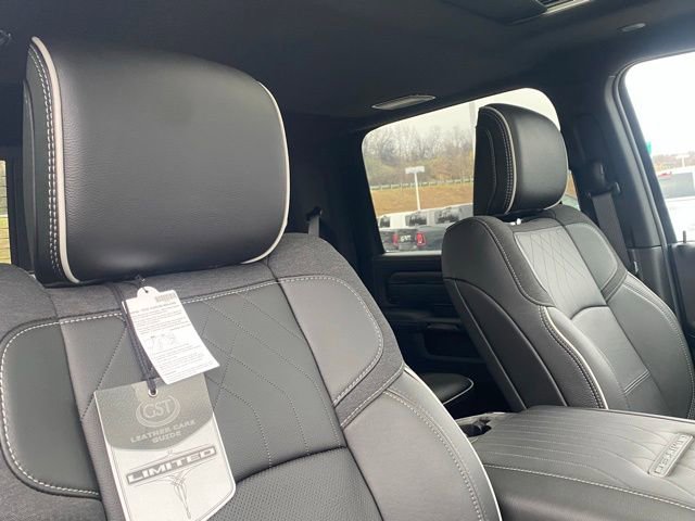 New 2026 RAM 2500 Limited image 32