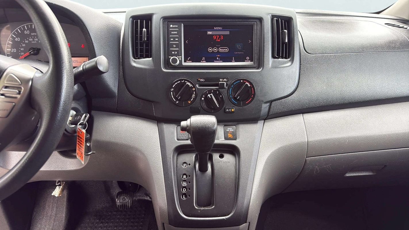 Used 2021 Nissan NV200 S FWD image 12