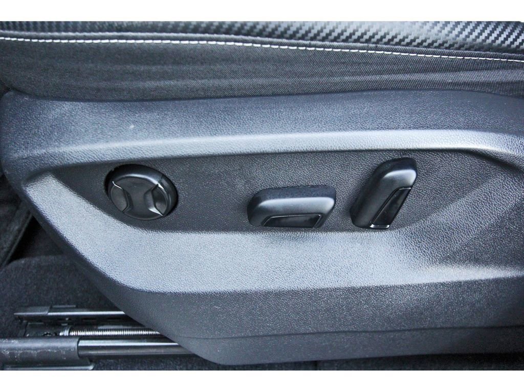 Used 2022 Volkswagen Atlas Cross Sport SE image 29