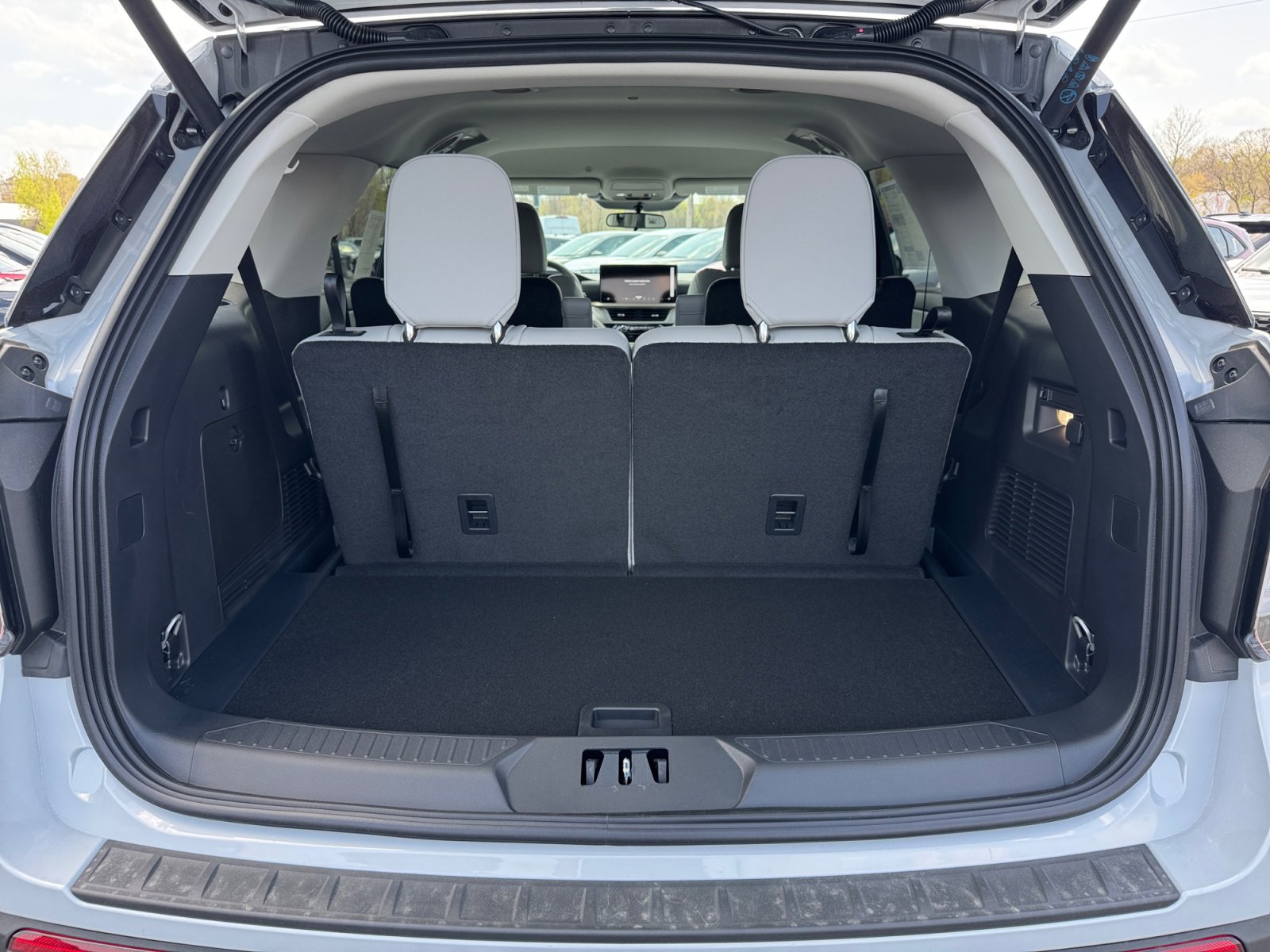 New 2026 Ford Explorer Active w/ Active Comfort Package AWD/4WD image 26