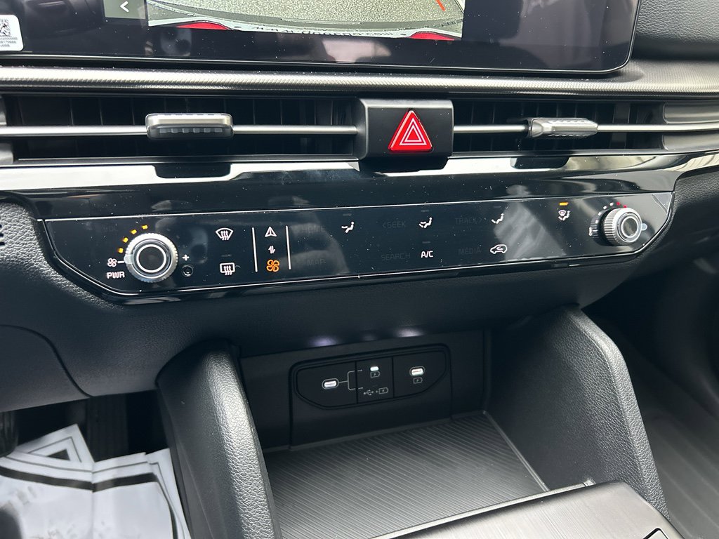 New 2026 Kia Sportage LX image 22