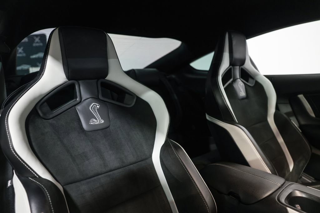 Used 2020 Ford Mustang Shelby GT500 w/ Technology Package image 27