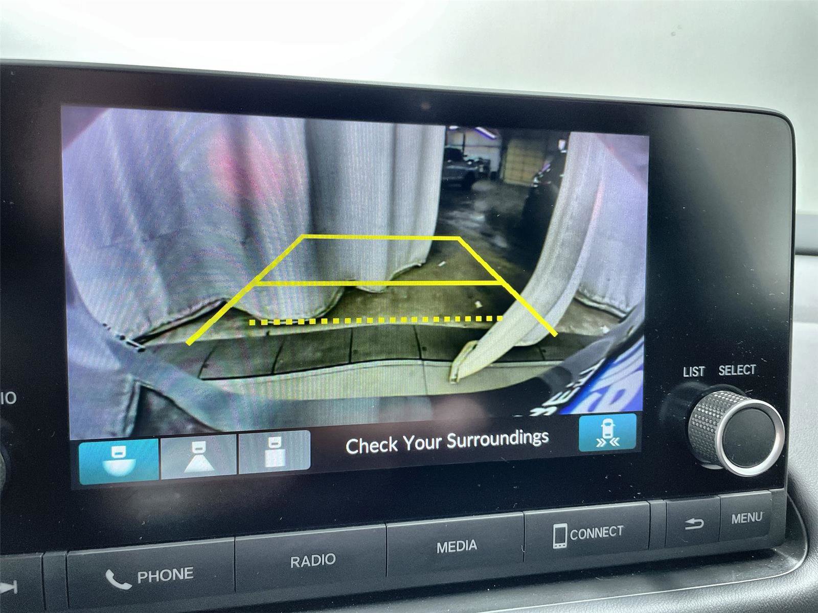 Certified 2025 Honda HR-V Sport image 27