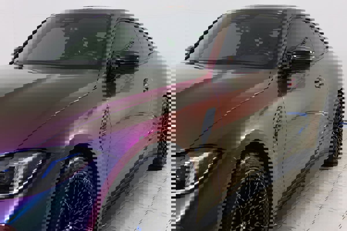 Used 2021 BMW M4 Competition w/ Executive Package RWD image 45