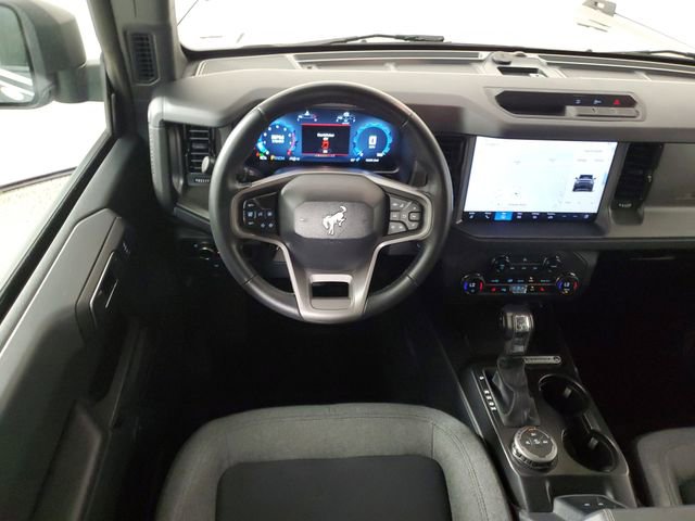 Used 2025 Ford Bronco Big Bend image 15