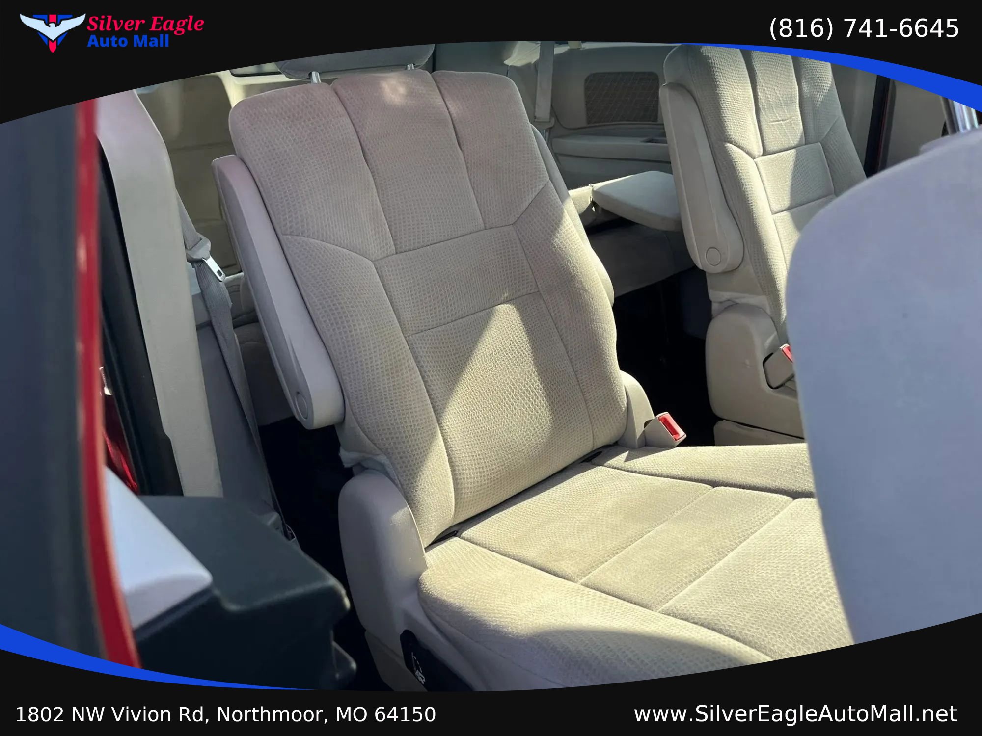 Used 2013 Dodge Grand Caravan SXT FWD image 8