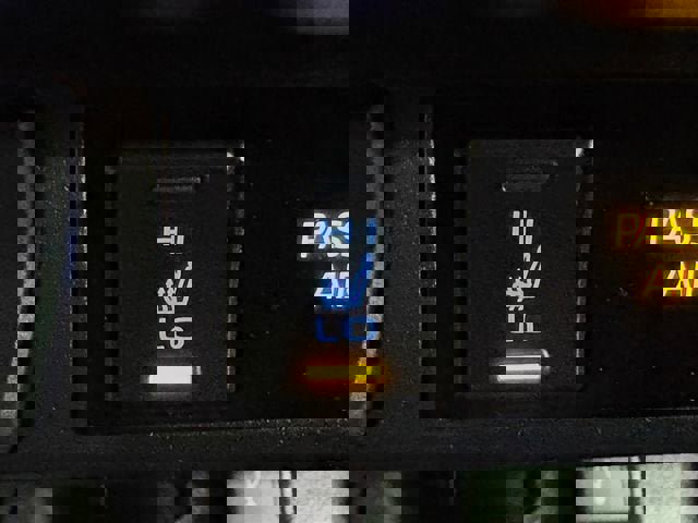 Certified 2022 Toyota RAV4 XLE w/ Convenience Package image 17