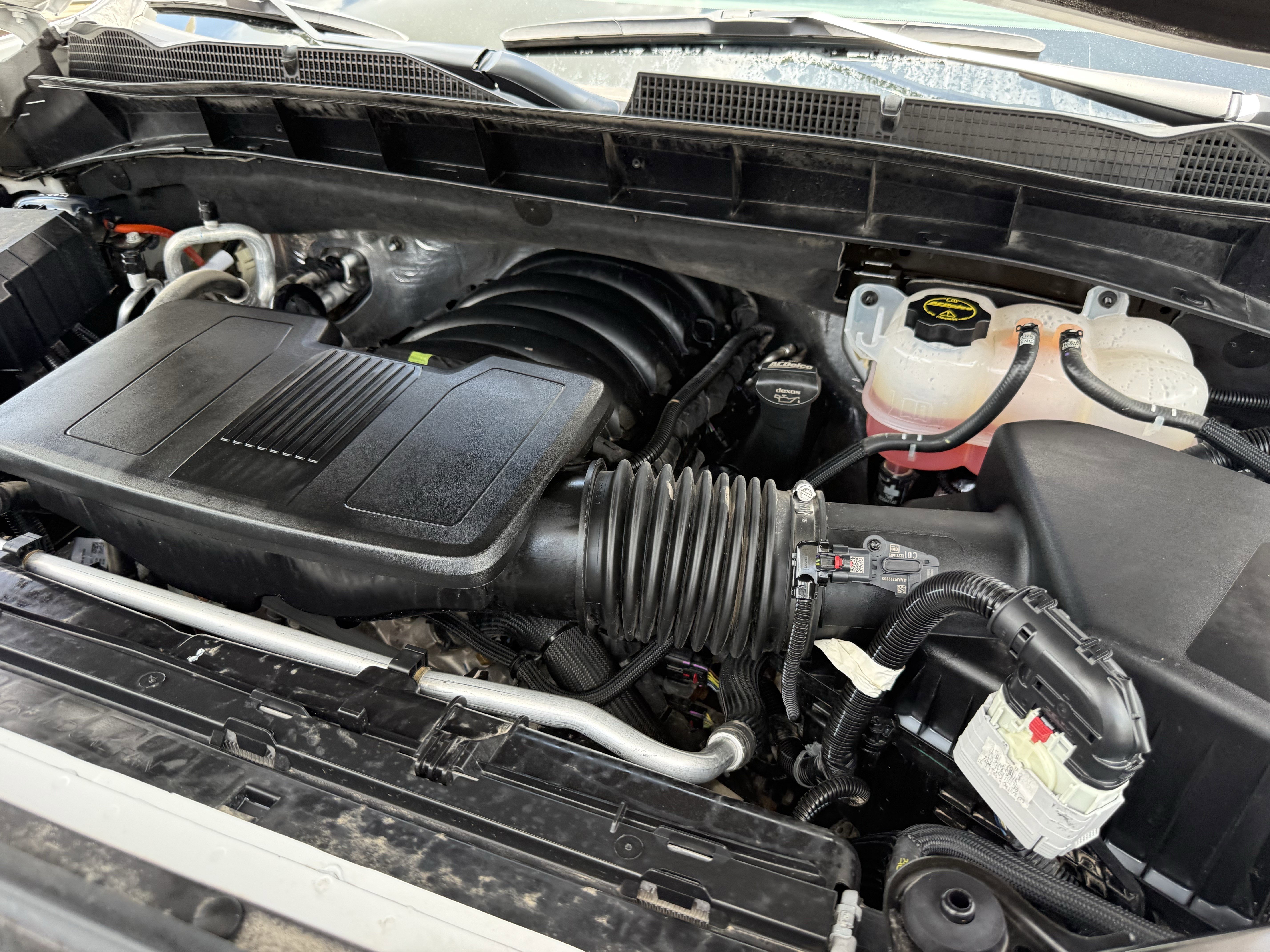 Used 2025 GMC Sierra 1500 SLT RWD image 33