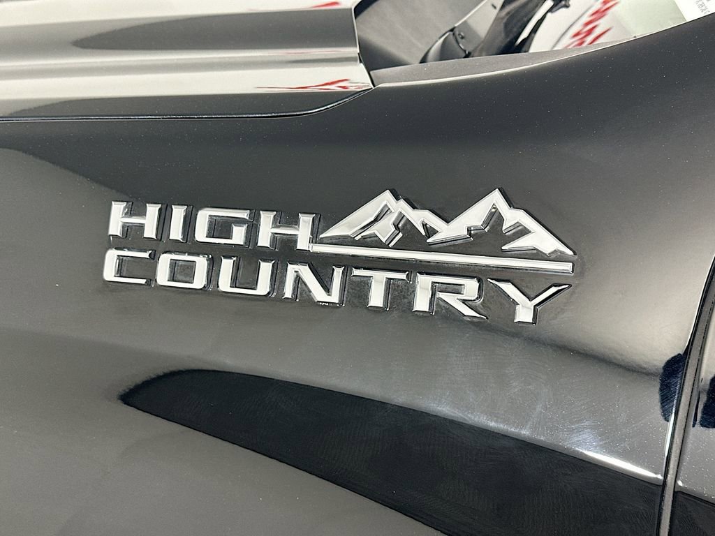 Used 2021 Chevrolet Silverado 1500 High Country image 29