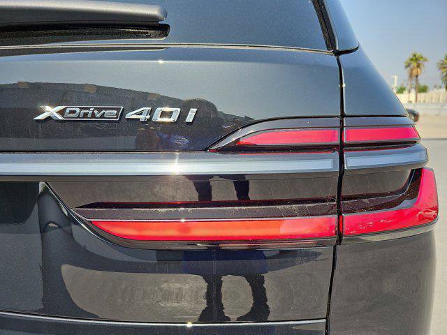 New 2026 BMW X7 xDrive40i w/ M Sport Package image 34