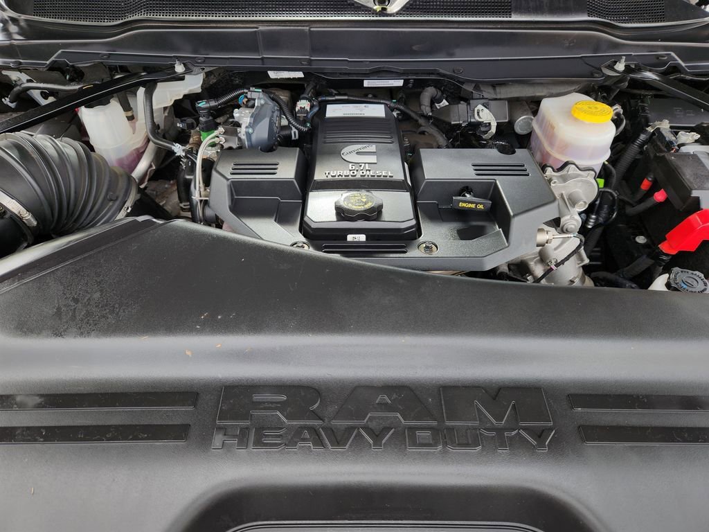 Used 2024 RAM 2500 Laramie w/ Night Edition AWD/4WD image 34