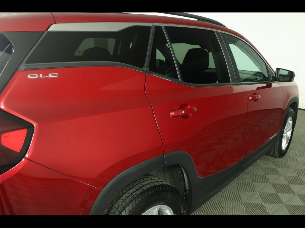 Used 2022 GMC Terrain SLE w/ Driver Convenience Package AWD/4WD image 17