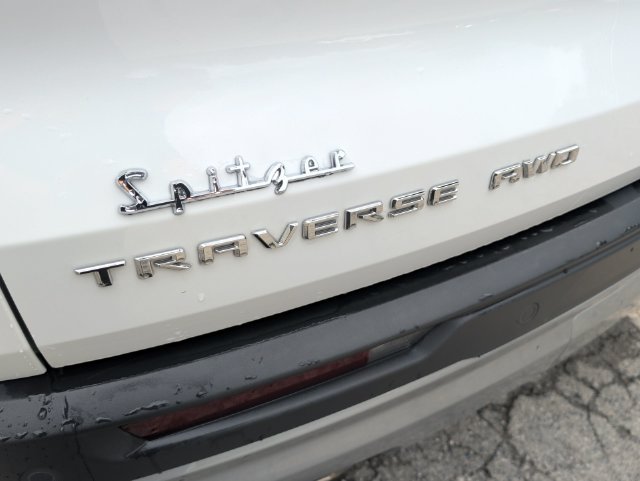 Used 2025 Chevrolet Traverse LT AWD/4WD image 35