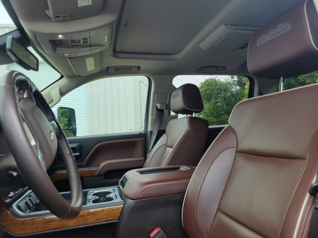 Used 2019 Chevrolet Silverado 3500 High Country w/ Duramax Plus Package AWD/4WD image 8