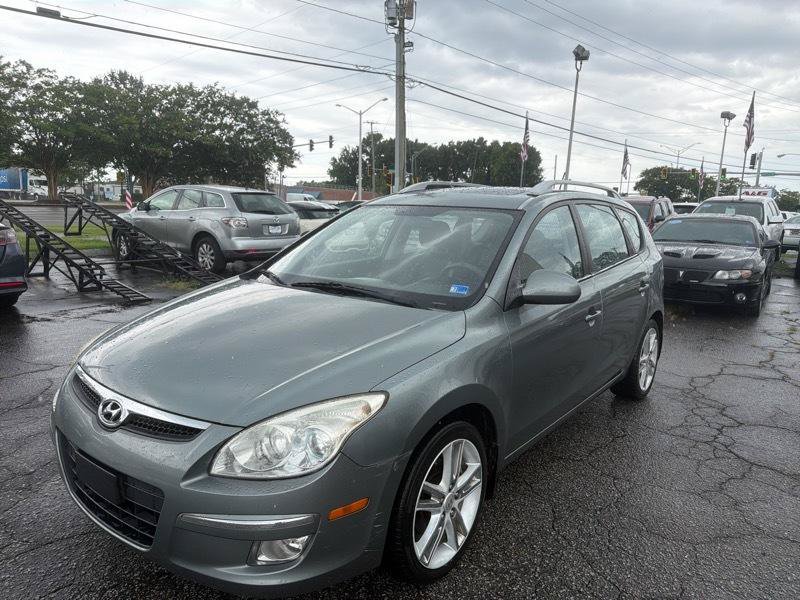 Used 2011 Hyundai Elantra FWD image 4