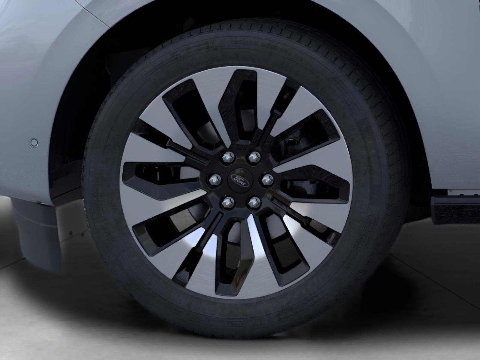 New 2026 Ford Expedition Platinum w/ Driver's Package image 22