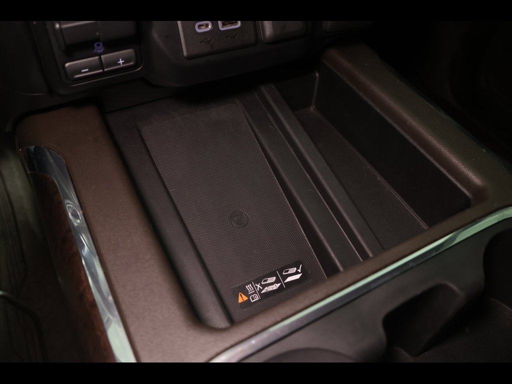 Used 2019 GMC Sierra 1500 Denali w/ Denali Ultimate Package image 18