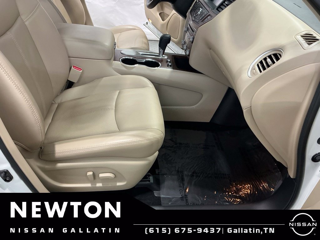 Used 2019 Nissan Pathfinder Platinum FWD image 18