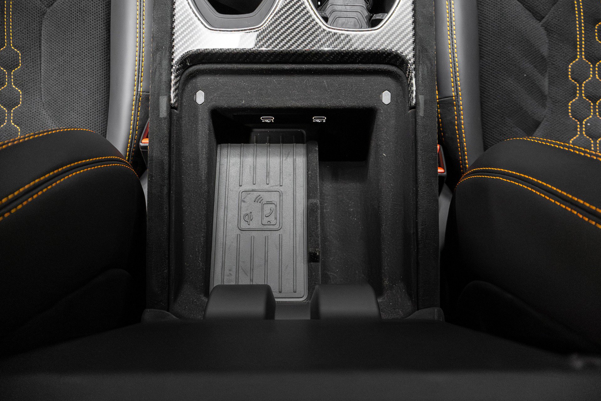 Used 2023 Lamborghini Urus Performante image 35