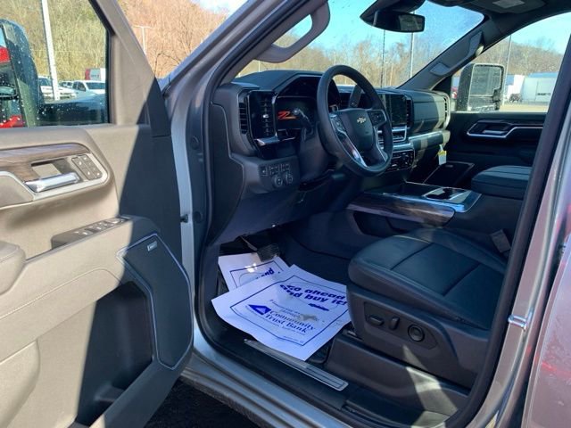 New 2026 Chevrolet Silverado 2500 LTZ w/ LTZ Convenience Package image 7