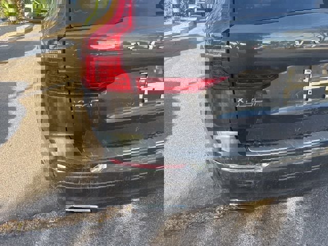 Used 2018 Volvo XC60 T6 Inscription w/ Luxury Seat Package image 4