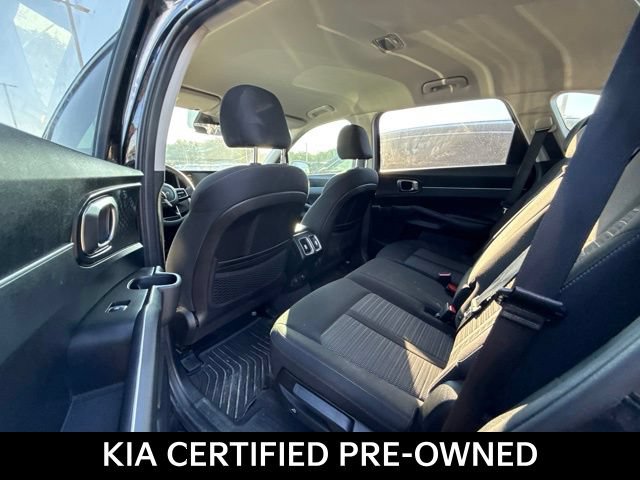 Certified 2022 Kia Sorento LX FWD image 8