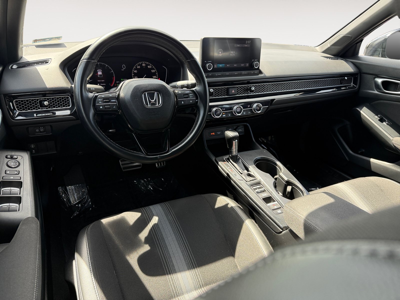 Used 2023 Honda Civic Sport image 15