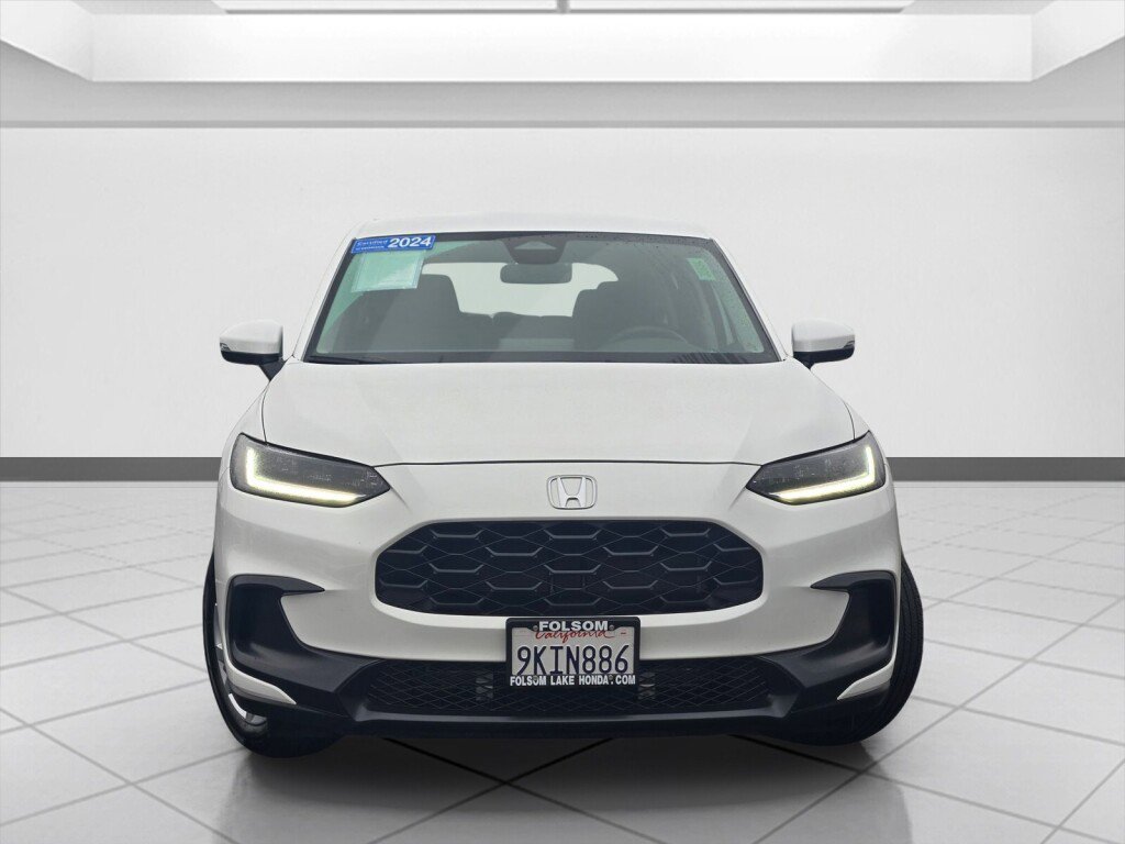 Certified 2024 Honda HR-V LX image 2