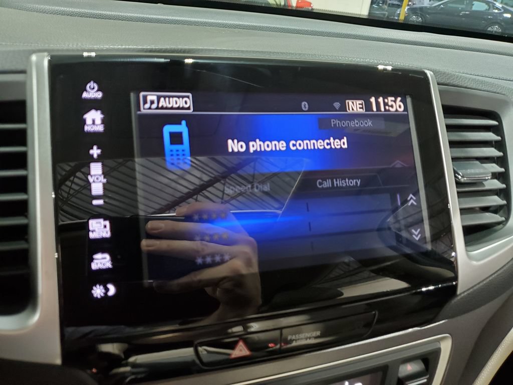 Used 2018 Honda Pilot EX-L image 35