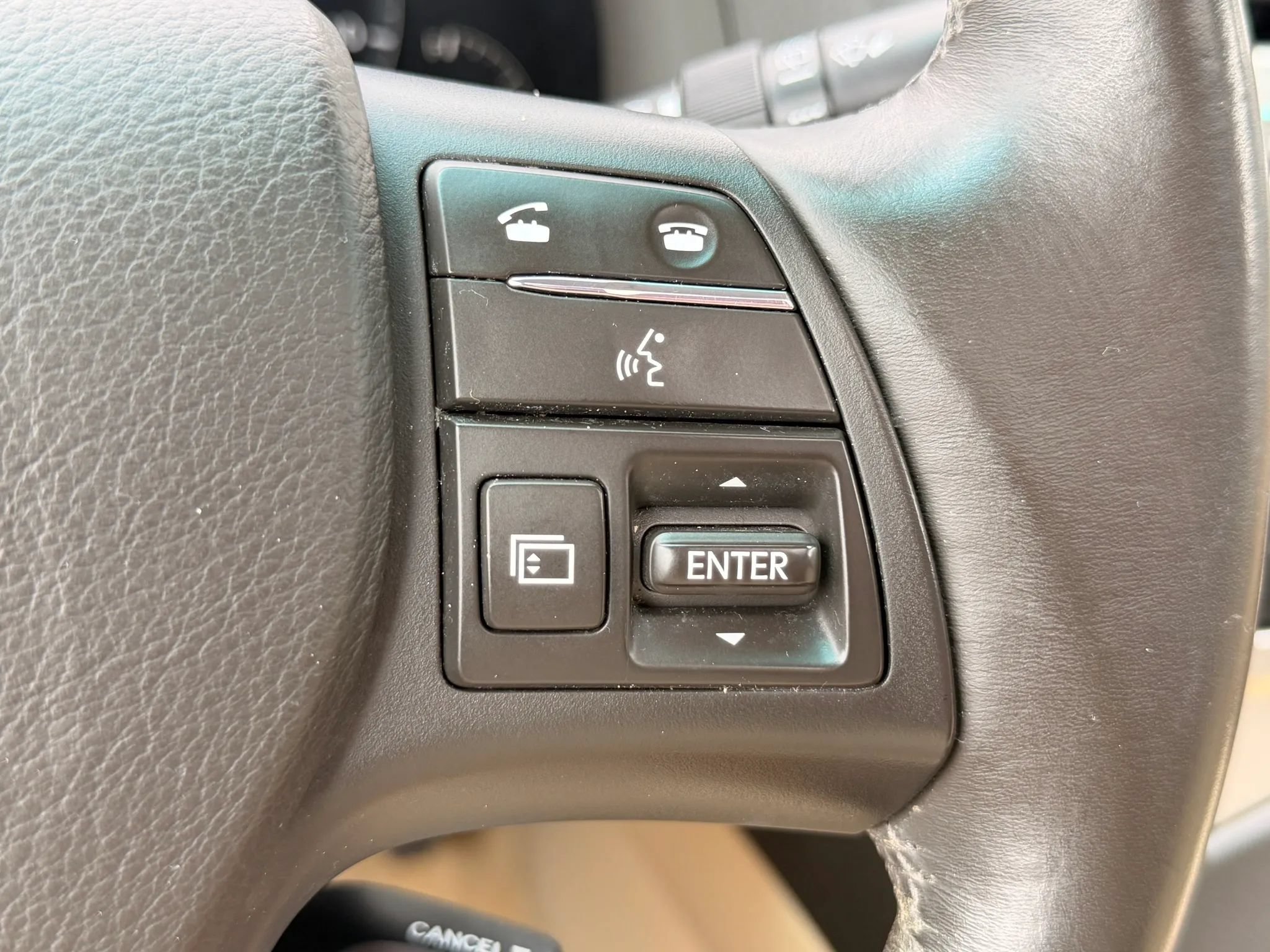 Used 2010 Lexus RX 450h AWD image 35