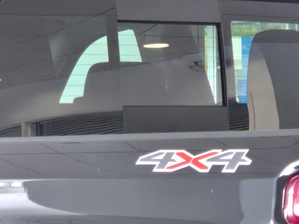 New 2026 Chevrolet Silverado 1500 RST w/ Convenience Package II AWD/4WD image 15
