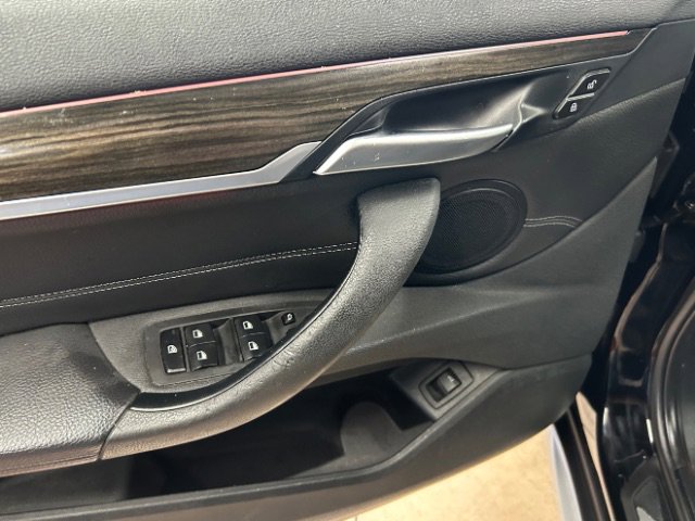 Used 2018 BMW X1 xDrive28i image 7