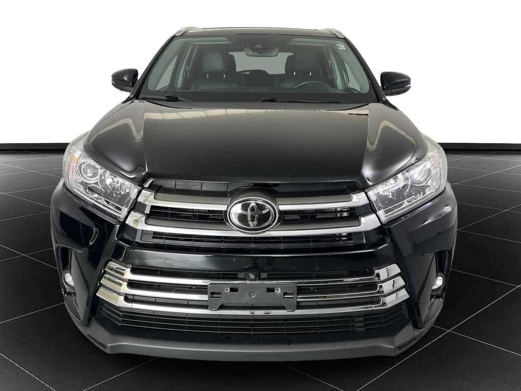 Used 2019 Toyota Highlander Limited AWD/4WD image 8