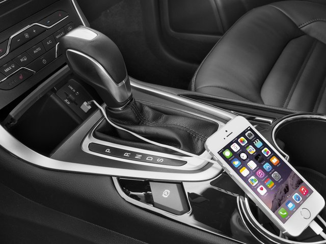 Used 2017 Ford Edge Titanium w/ Equipment Group 301A image 16