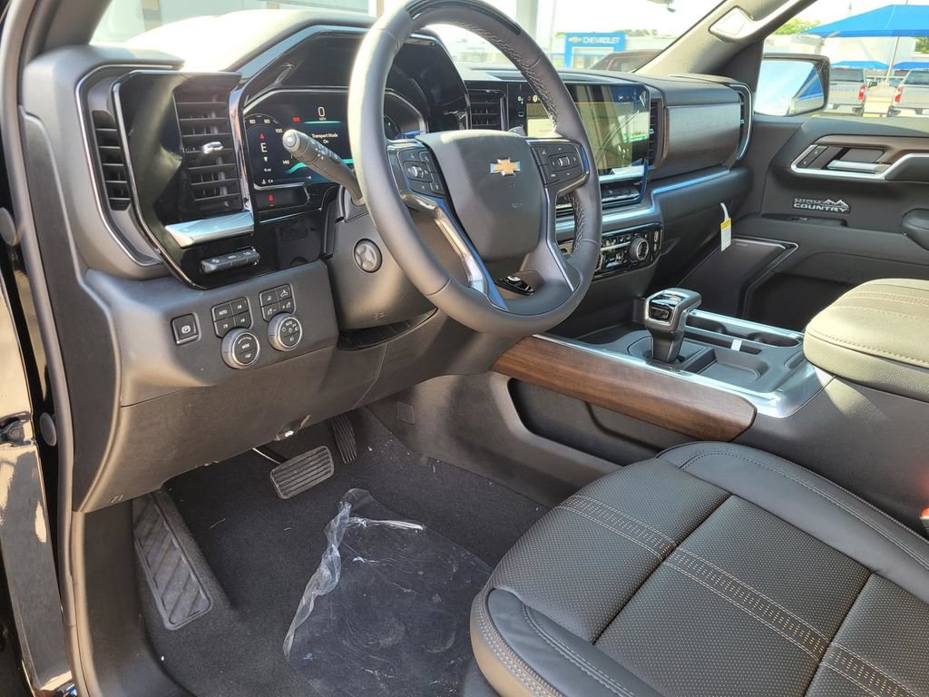 New 2026 Chevrolet Silverado 1500 High Country AWD/4WD image 11