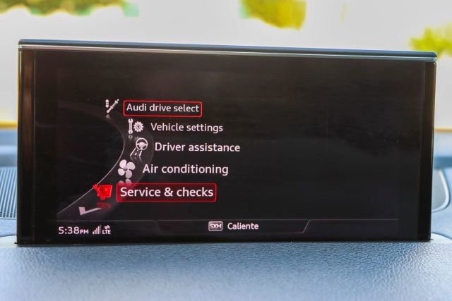 Used 2018 Audi Q7 3.0T Prestige w/ Prestige Package image 50