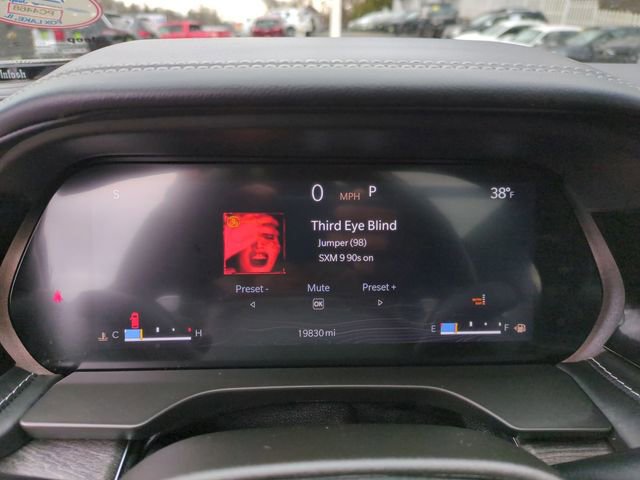 Certified 2022 Jeep Grand Cherokee Overland w/ Adv Protech Group III image 15