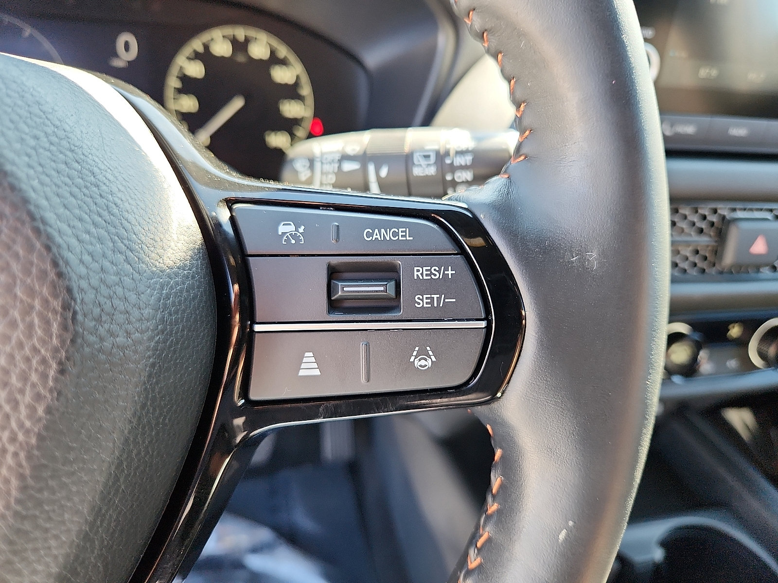 Used 2024 Honda HR-V Sport image 21