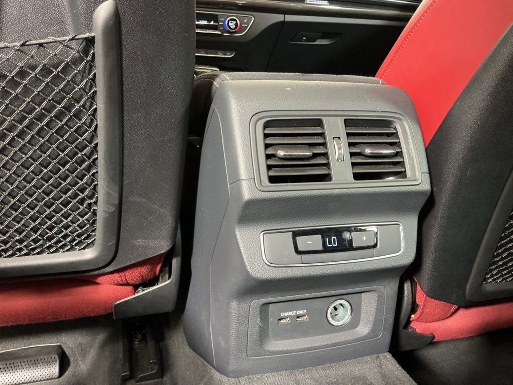 Used 2024 Audi SQ5 Premium Plus w/ Premium Plus Package image 26