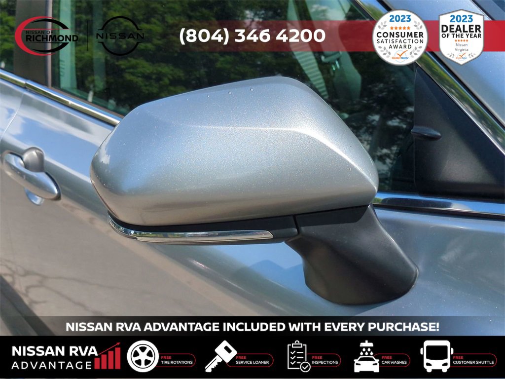 Used 2022 Toyota Camry SE image 13