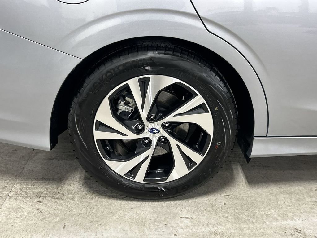 Certified 2025 Subaru Legacy Premium image 12
